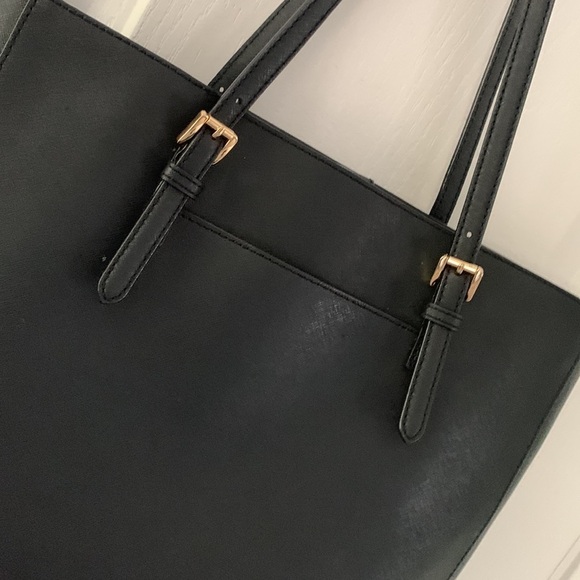 Michael Kors Jet‎ Set Large Travel NS Saffiano Tote in black gold - Picture 11 of 16